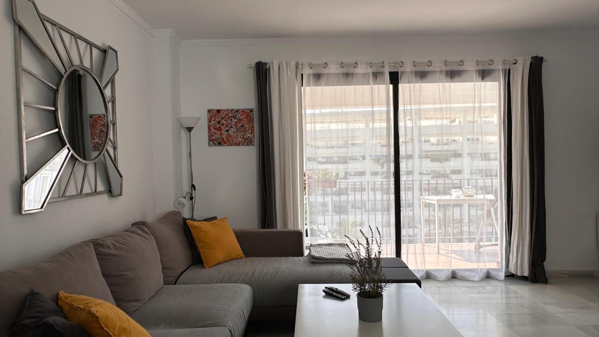 Luxury Penthouse In The Heart Of Puerto Banus Appartement Marbellac