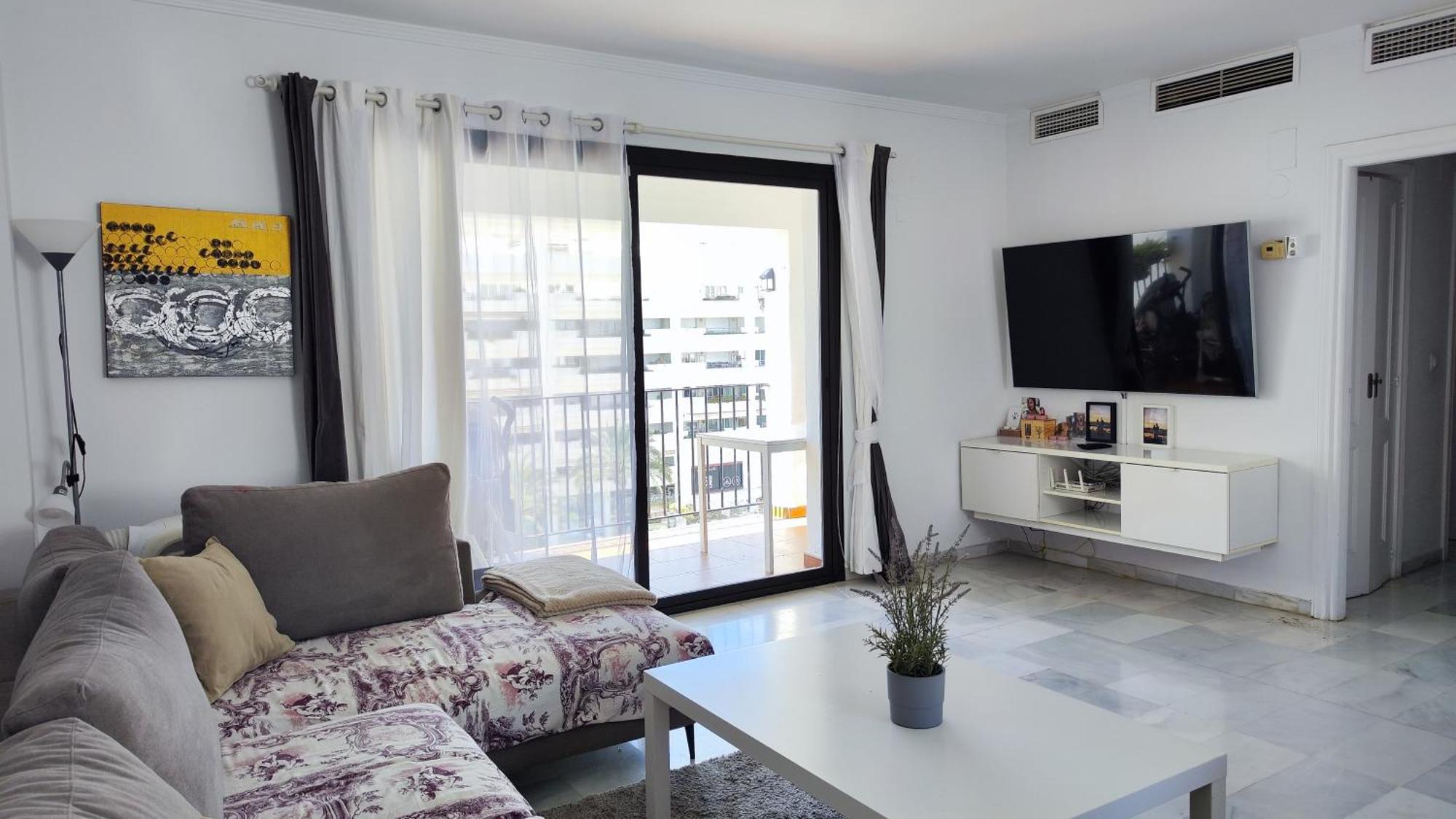 Luxury Penthouse In The Heart Of Puerto Banus Marbella