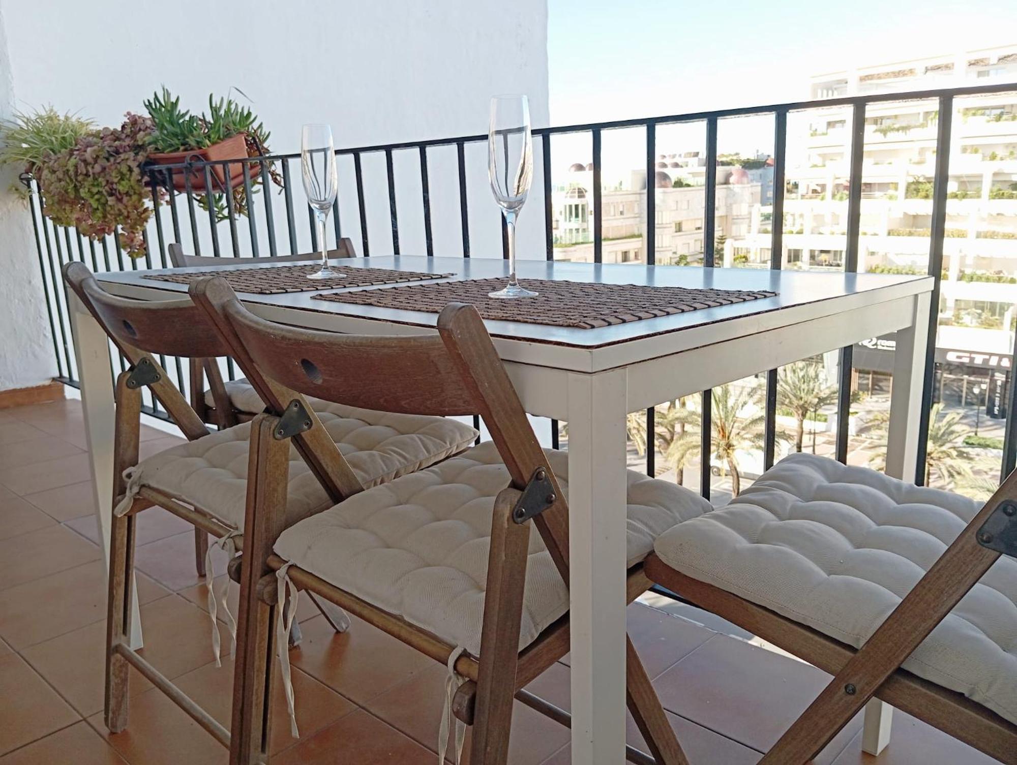 Luxury Penthouse In The Heart Of Puerto Banus Marbella
